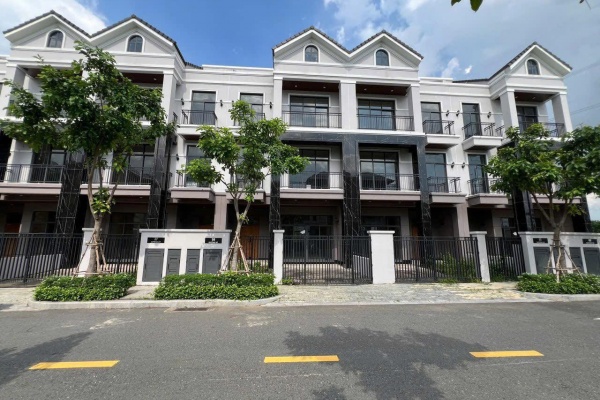 Bất Động Sản Nam Sài Gòn